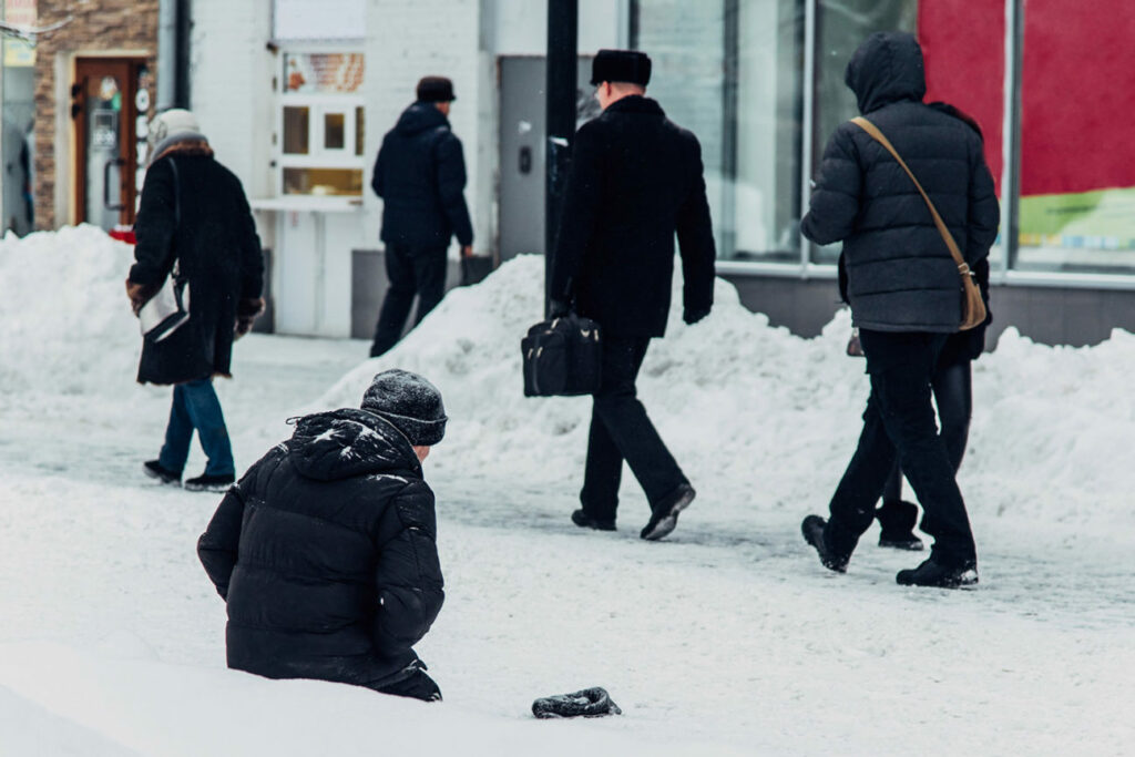 5 Tips for Helping People who are Homeless During Winter