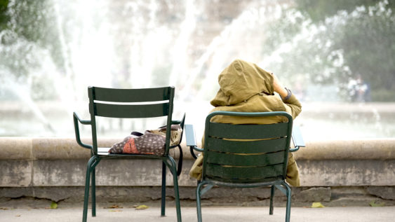 5 Tips for Helping People who are Homeless During Summer